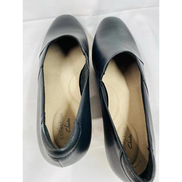 Clarks Navy Leather Loafers - Picture 7 of 9